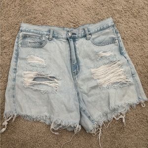 American Eagle Mom shorts